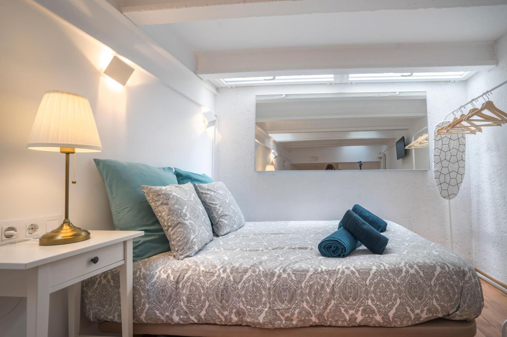 Hotelito Boutique Cinca L'Hospitalet de Llobregat Phòng bức ảnh